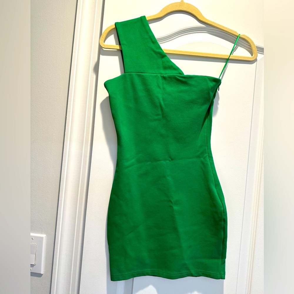 Never worn - without tags Superdown XS mini dress Revolve